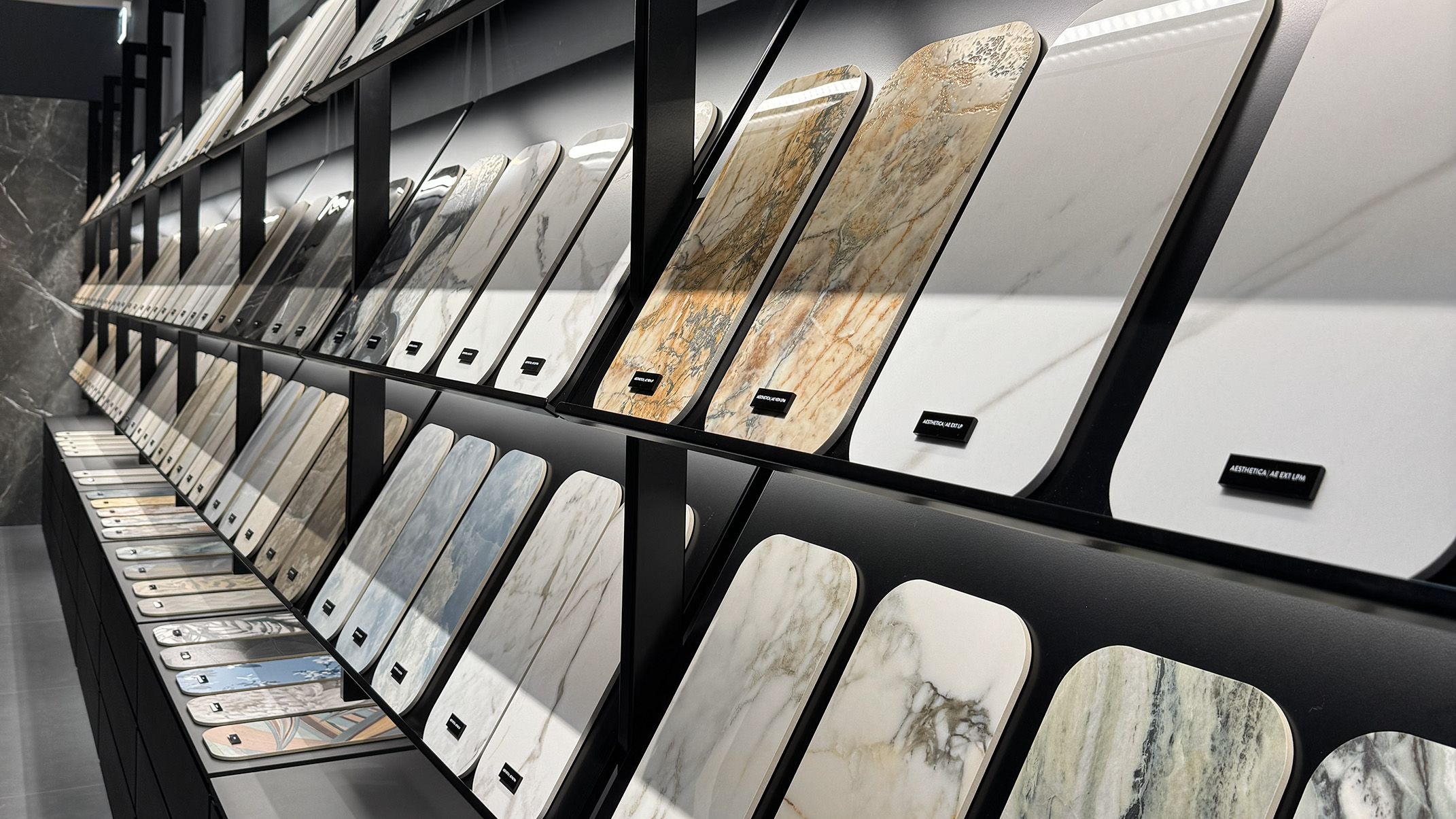 Новинки La Faenza и Leonardo на Cersaie 2025