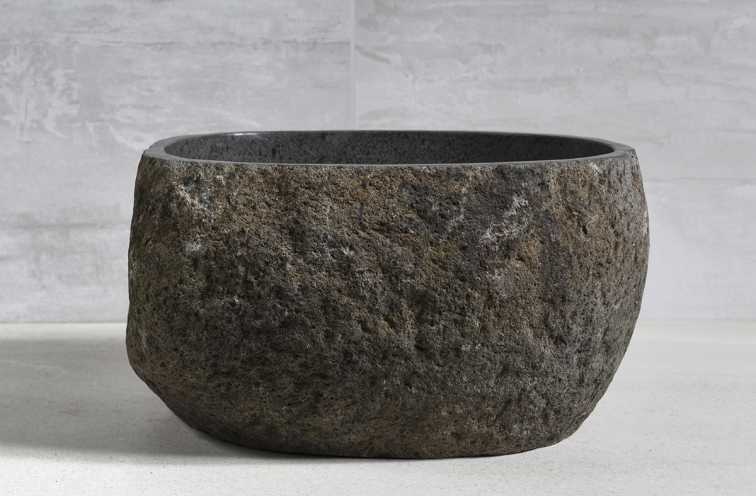 раковина из речного камня 45х40х25