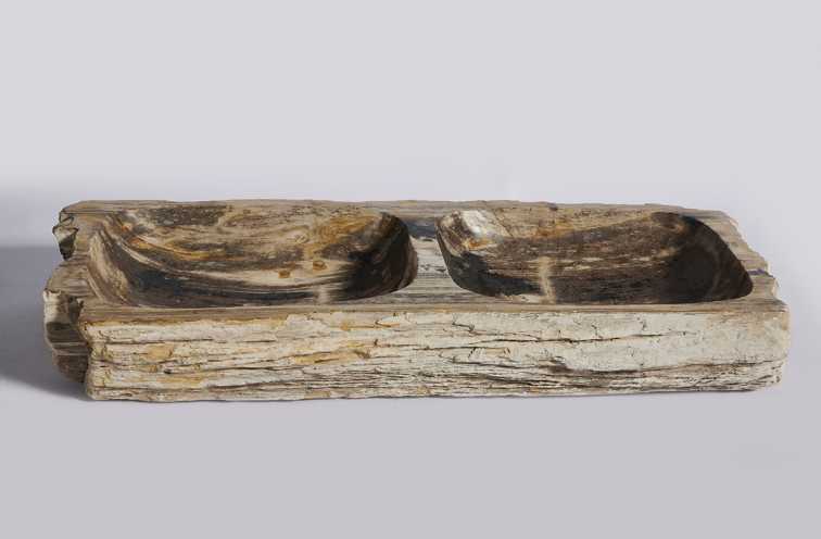 Раковина двойная  из окаменелого дерева 110х45х16