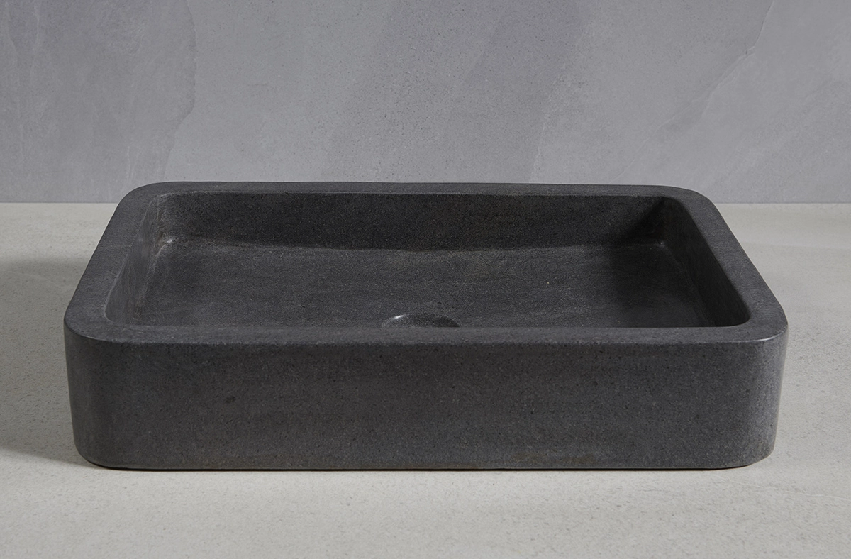 1RS1-01 раковина из речного камня 55х35х10