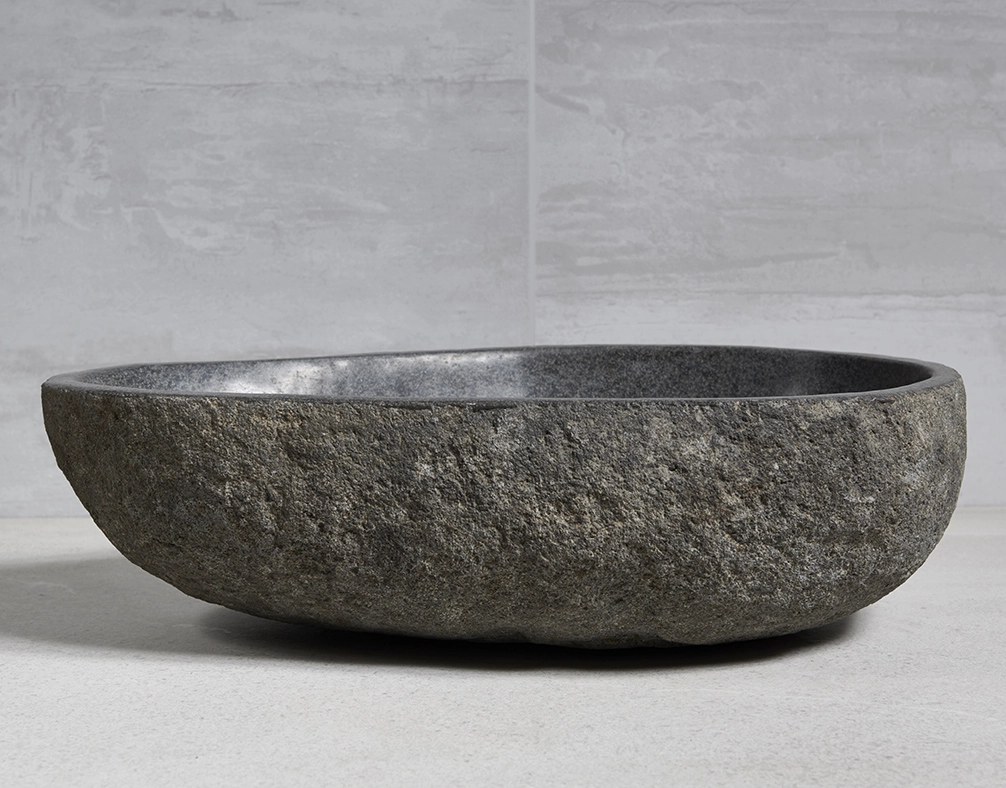 раковина из речного камня 55x35x15