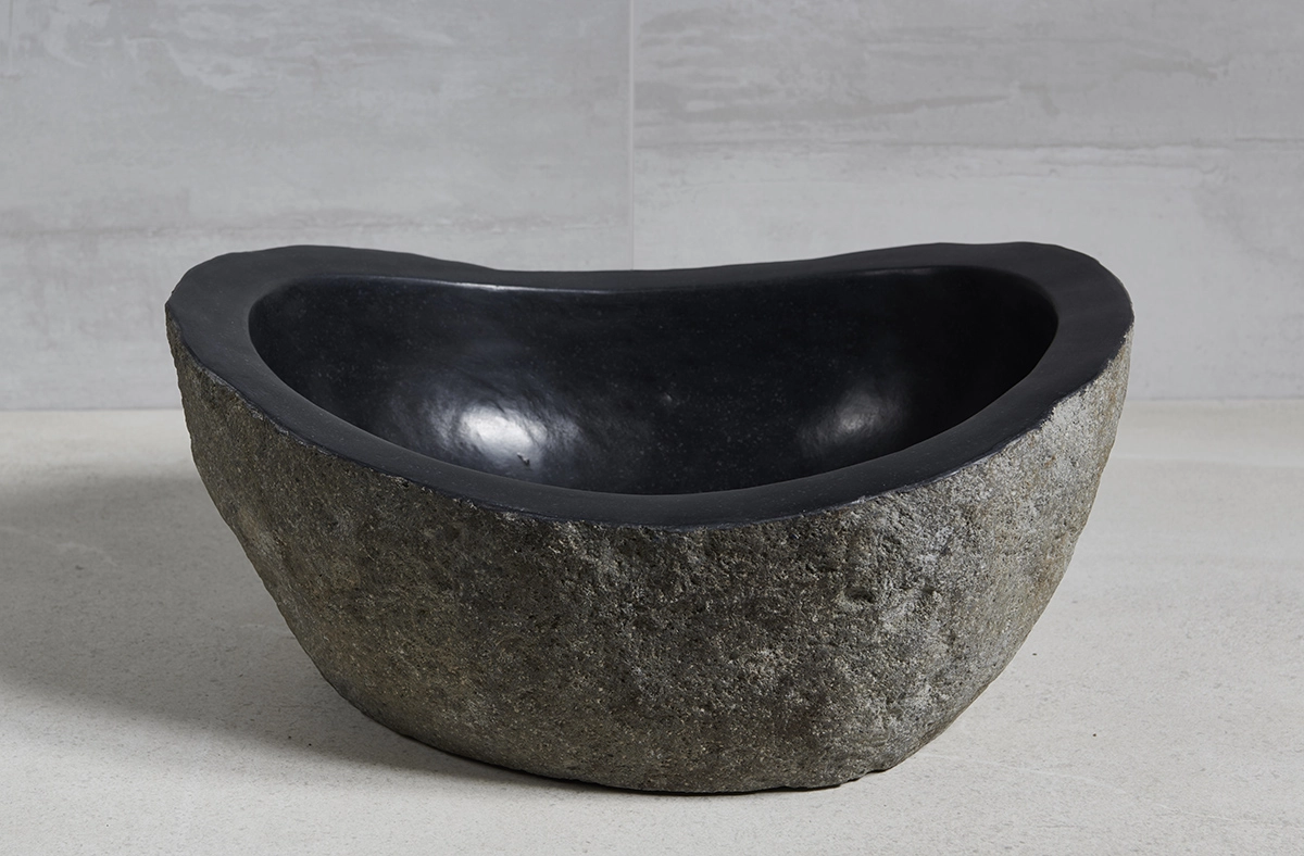 раковина из речного камня 49х41х21