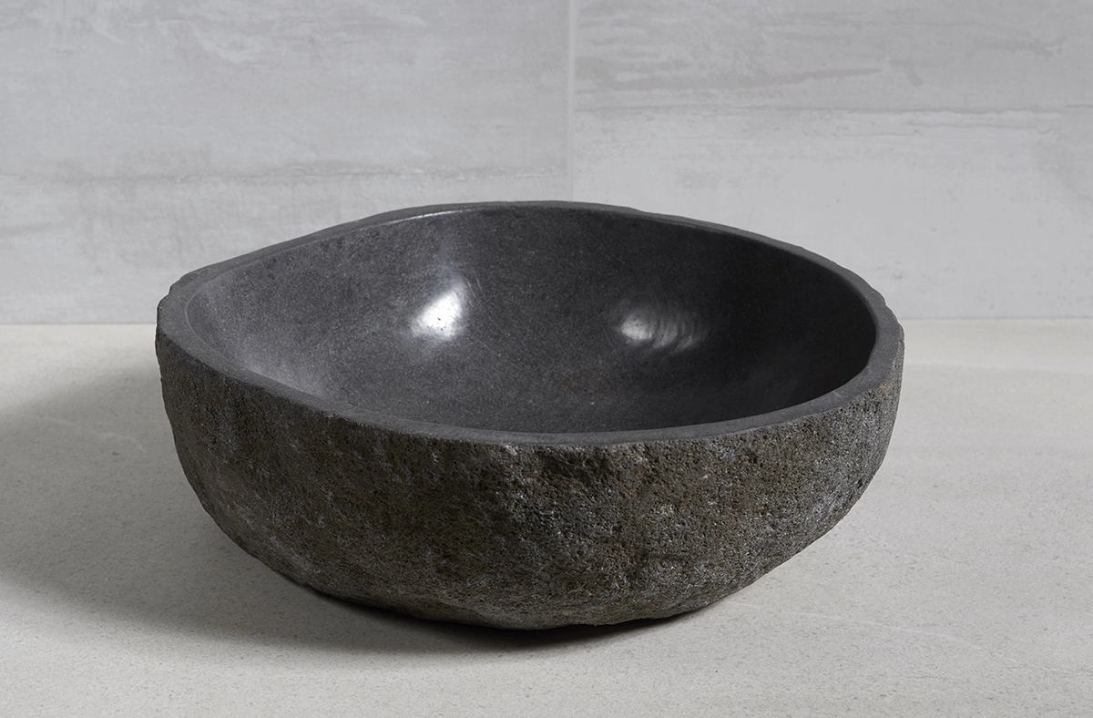 раковина из речного камня 46x46x15