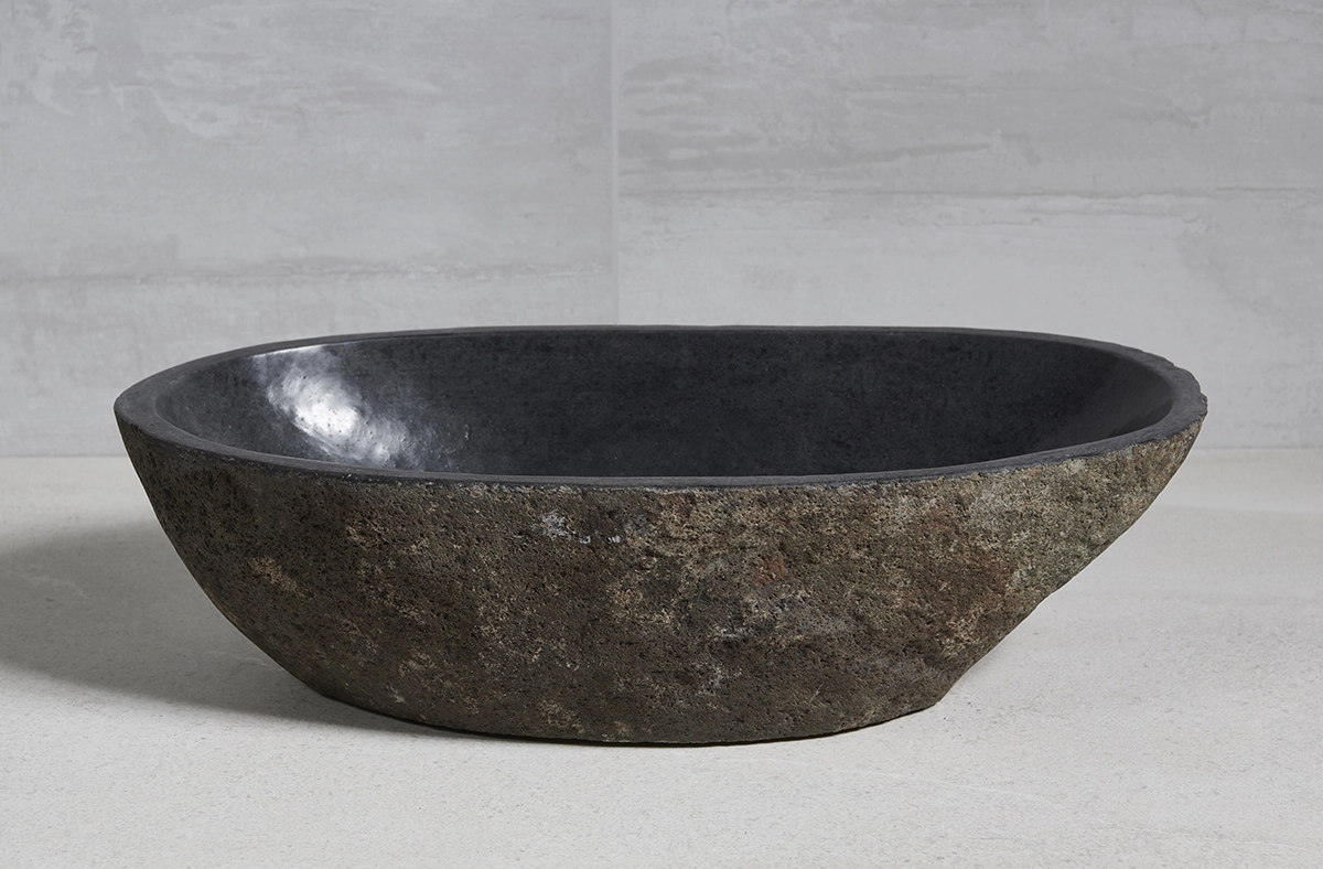 раковина из речного камня 58х30х15