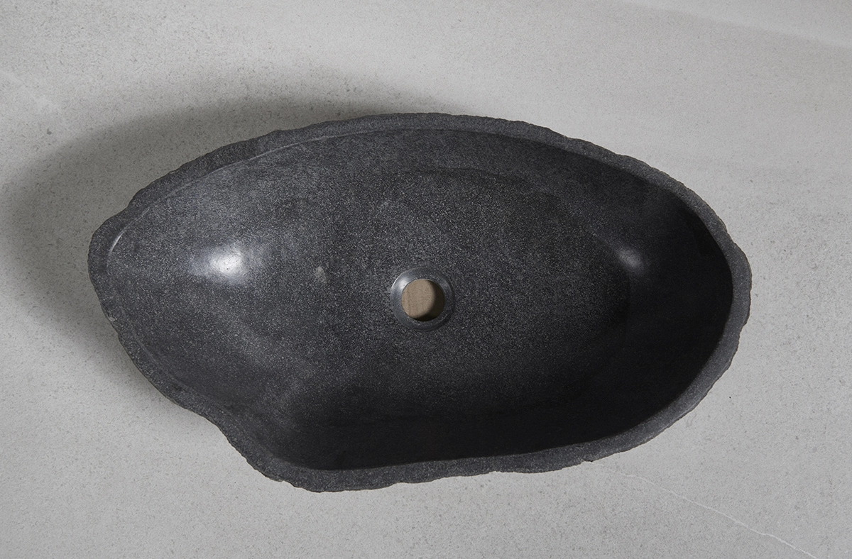 раковина из речного камня 58x33x15