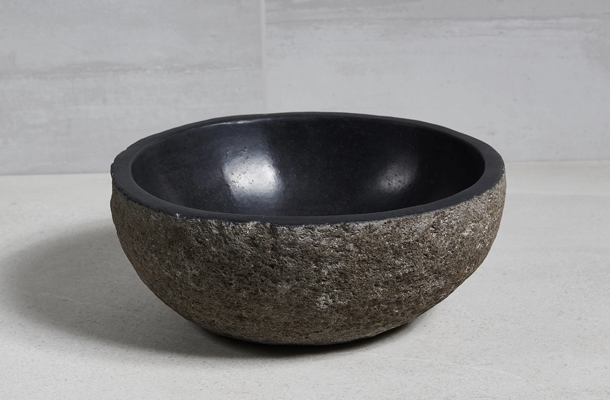 раковина из речного камня 36x34x14