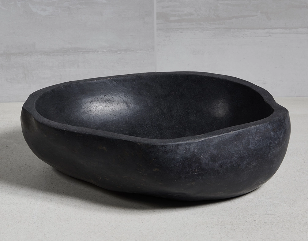 раковина из речного камня 51x41x15