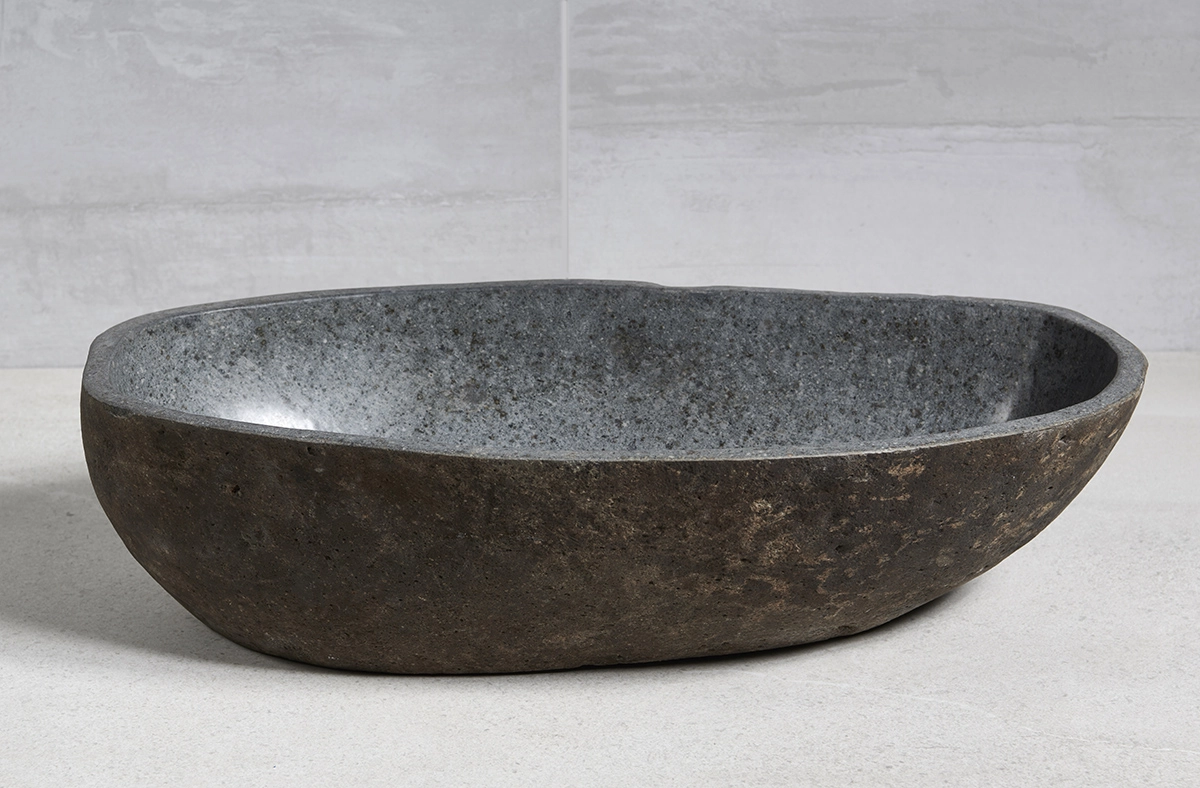 раковина из речного камня 60x30x15