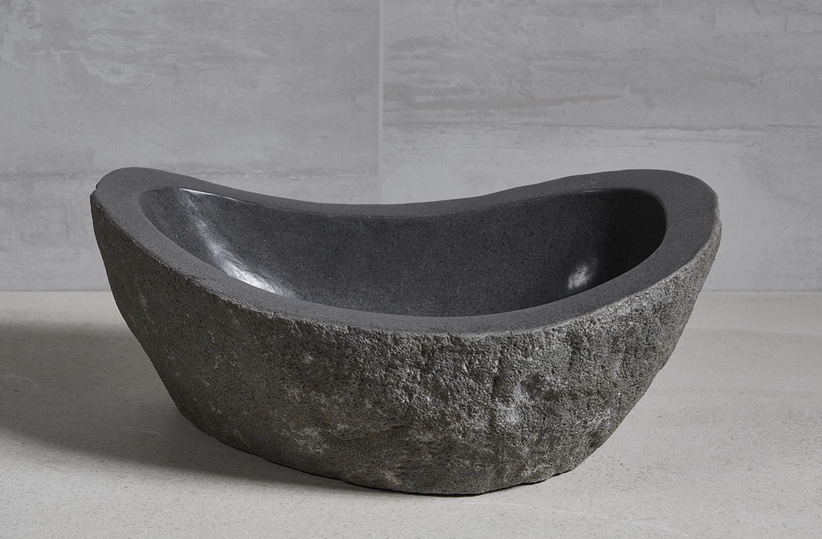 раковина из речного камня 51х34х21