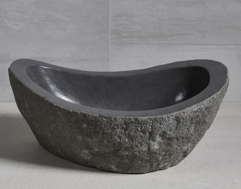 раковина из речного камня 51х34х21