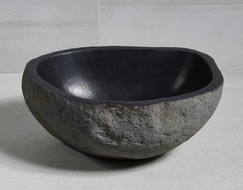 раковина из речного камня 38x32x14