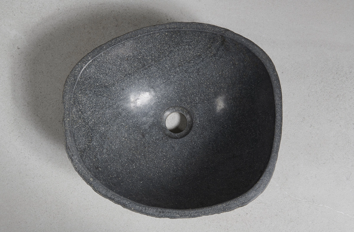 раковина из речного камня 38x34x14