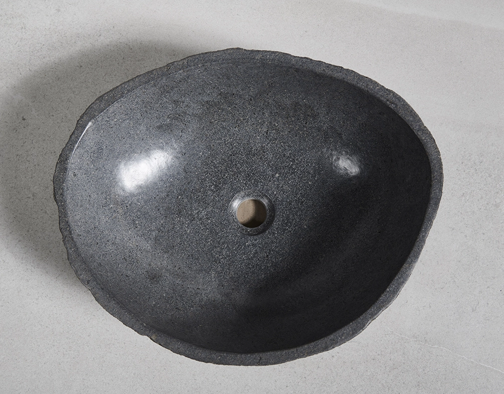 раковина из речного камня 48x40x15