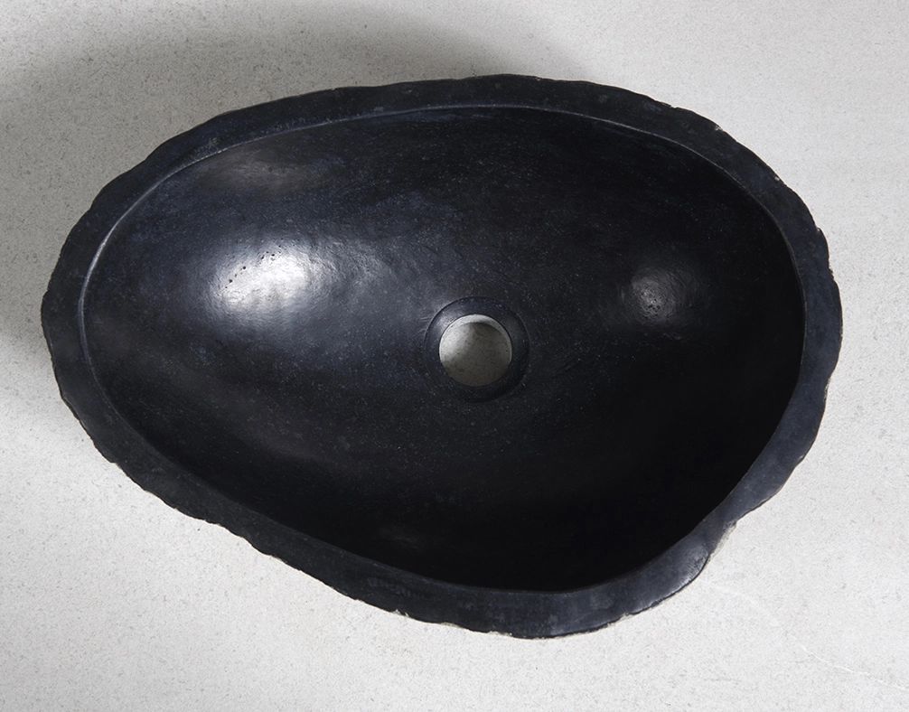 раковина из речного камня 44x32x15