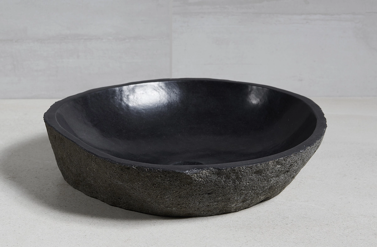 раковина из речного камня 45х45х10