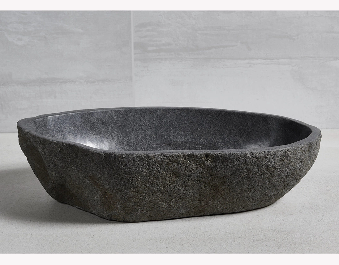 раковина из речного камня 58x33x15