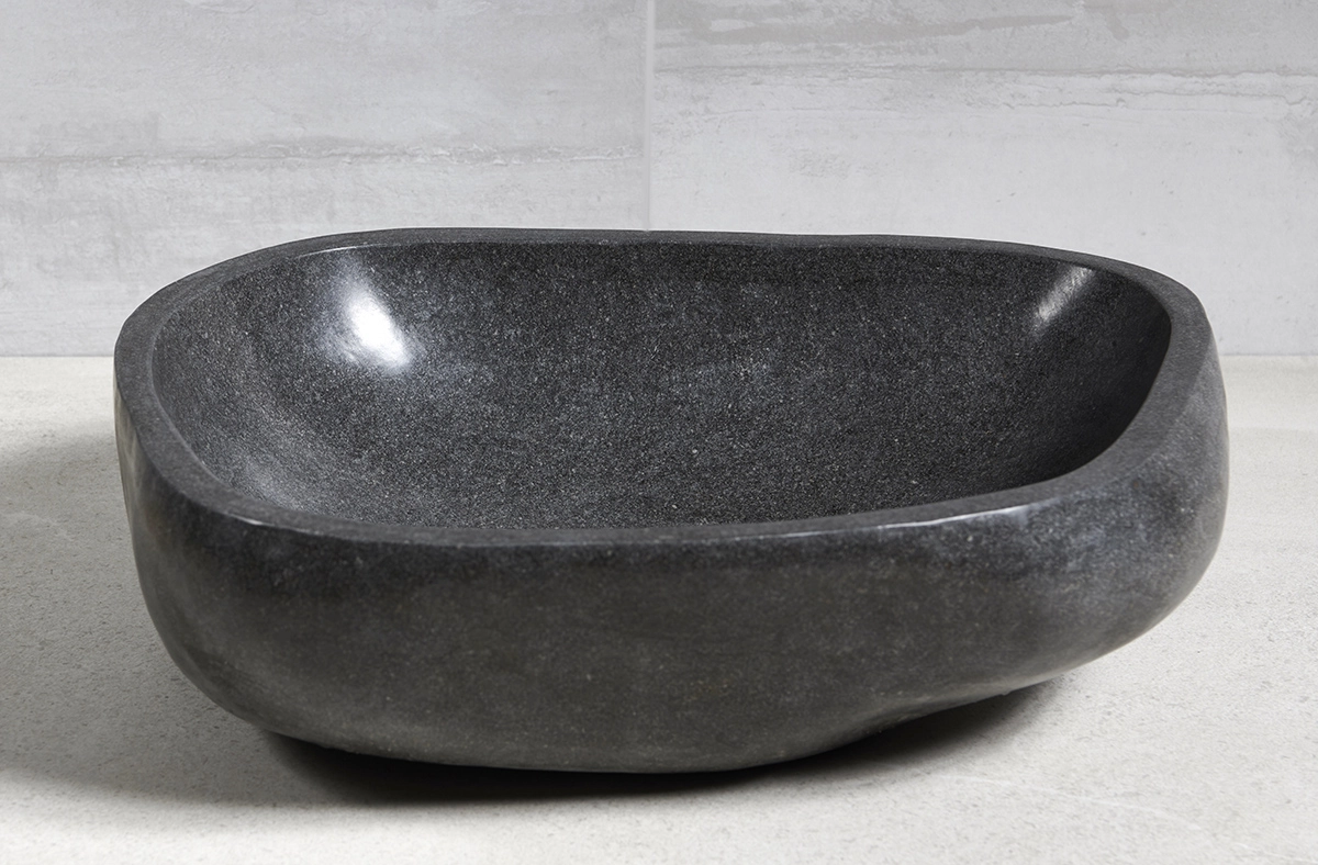 раковина из речного камня 53x43x15