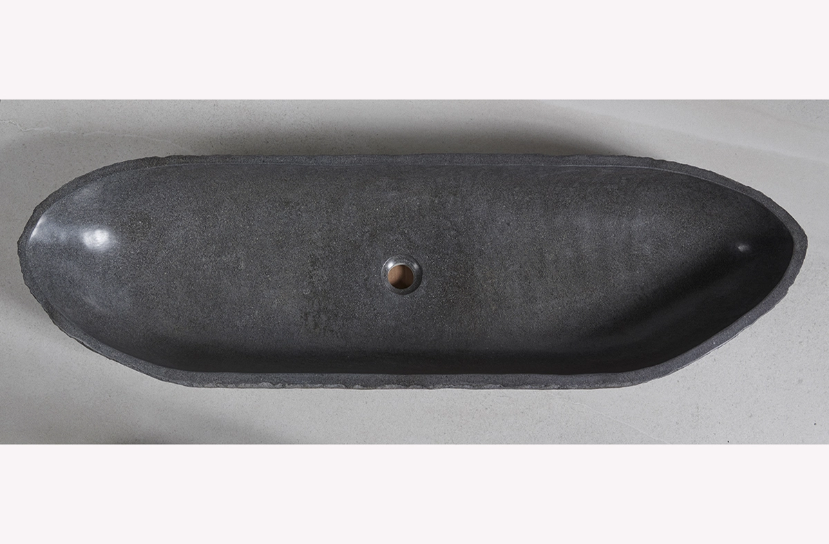 раковина из речного камня 120х35х15