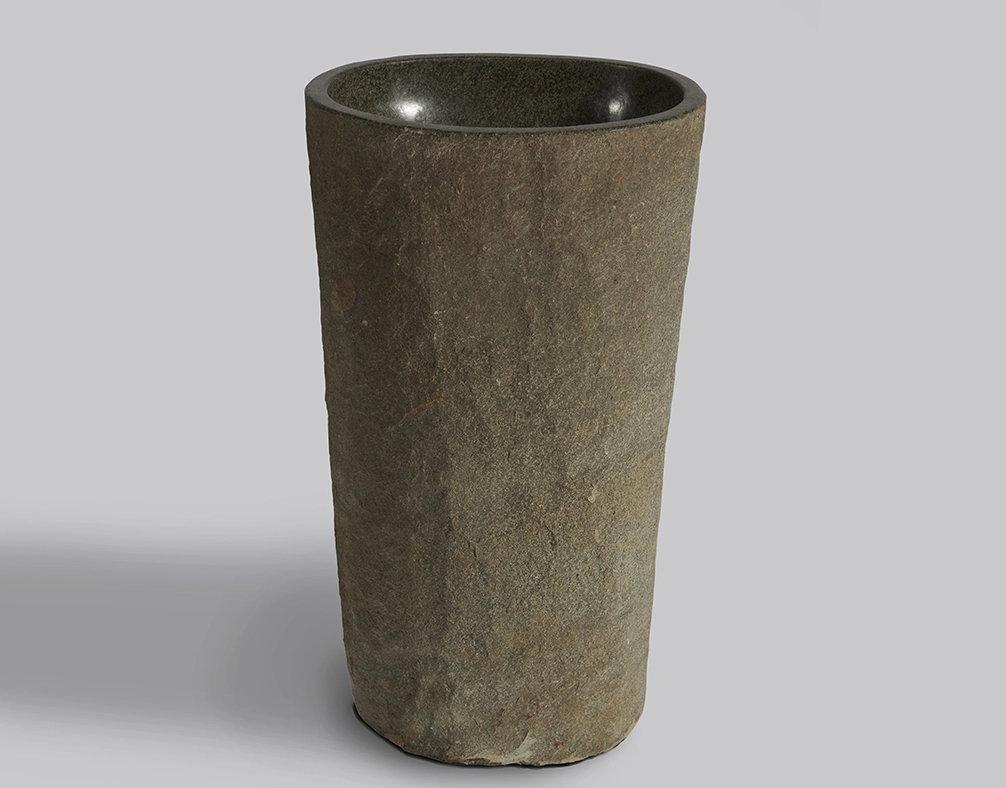 раковина напольная из речного камня 85х48х38