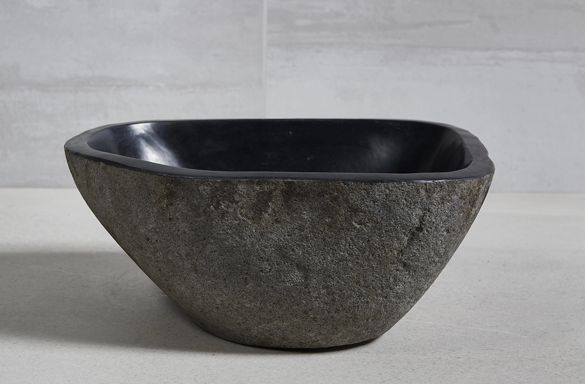 раковина из речного камня 37x30x15