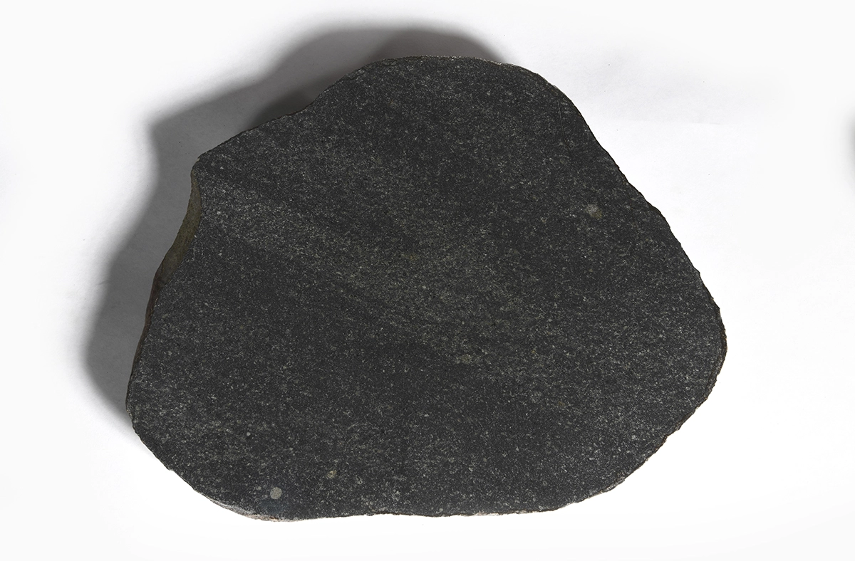 столешница для кофейного столика из речного камня 50х40х3