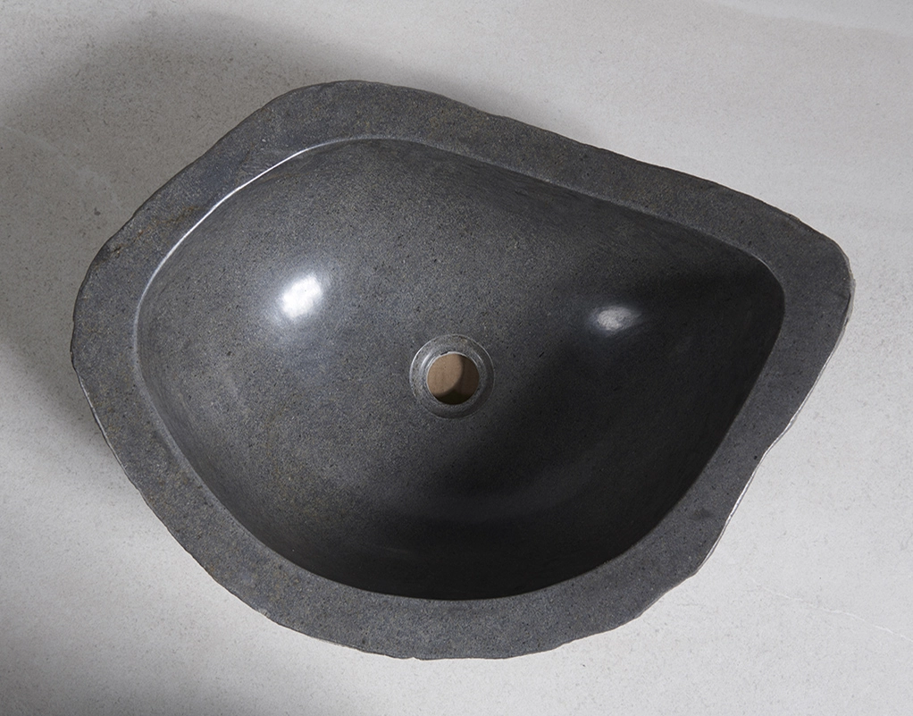 раковина из речного камня 51х49х21