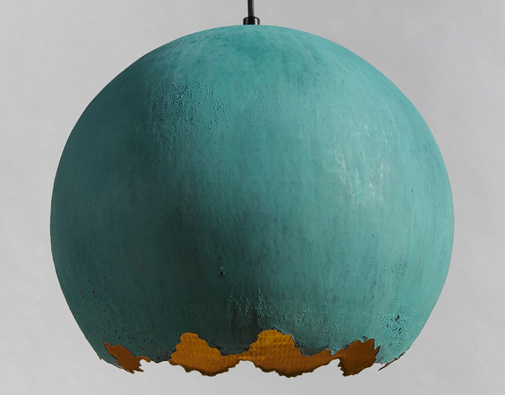 Плафон сферический медный натуральная окись неровный край 25 см