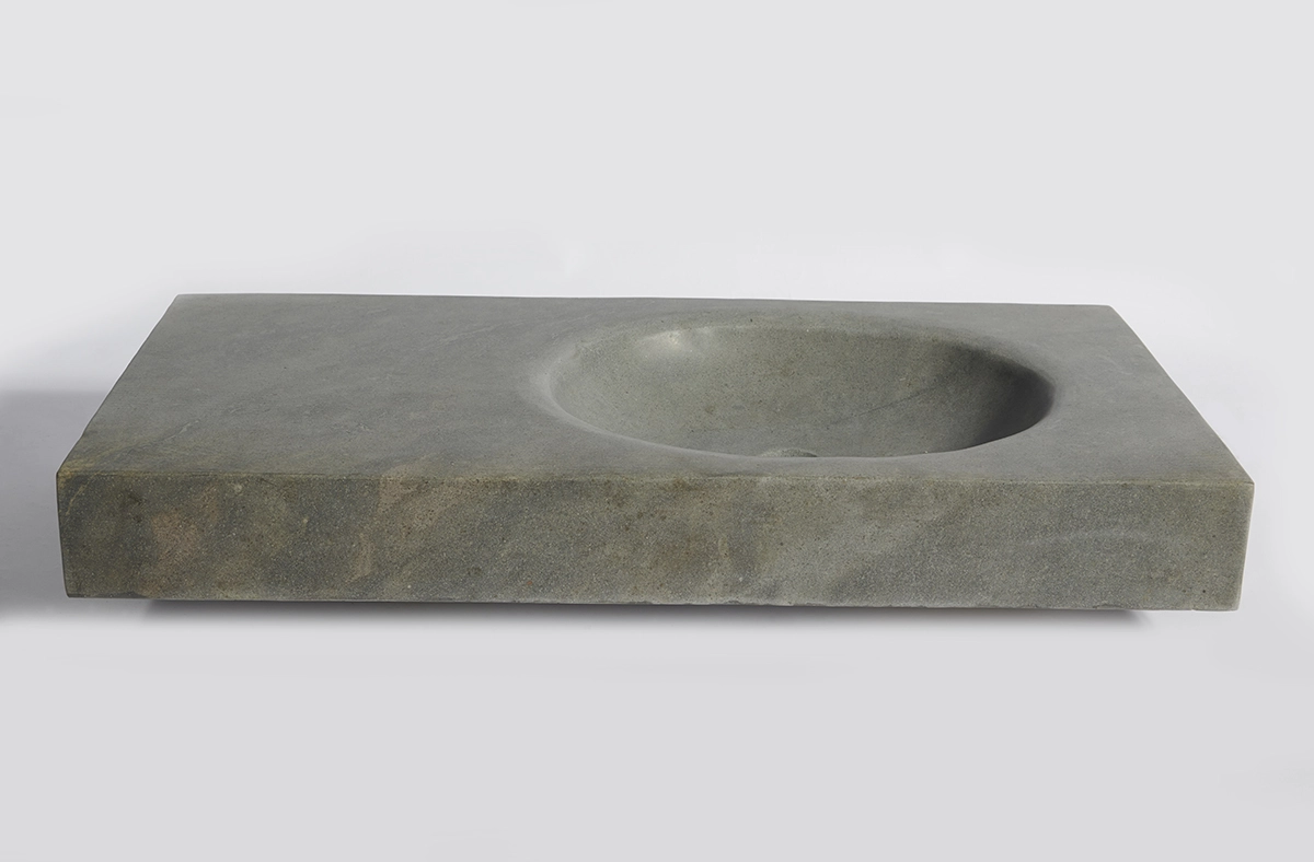 раковина со столешницей из речного камня 100х50х12