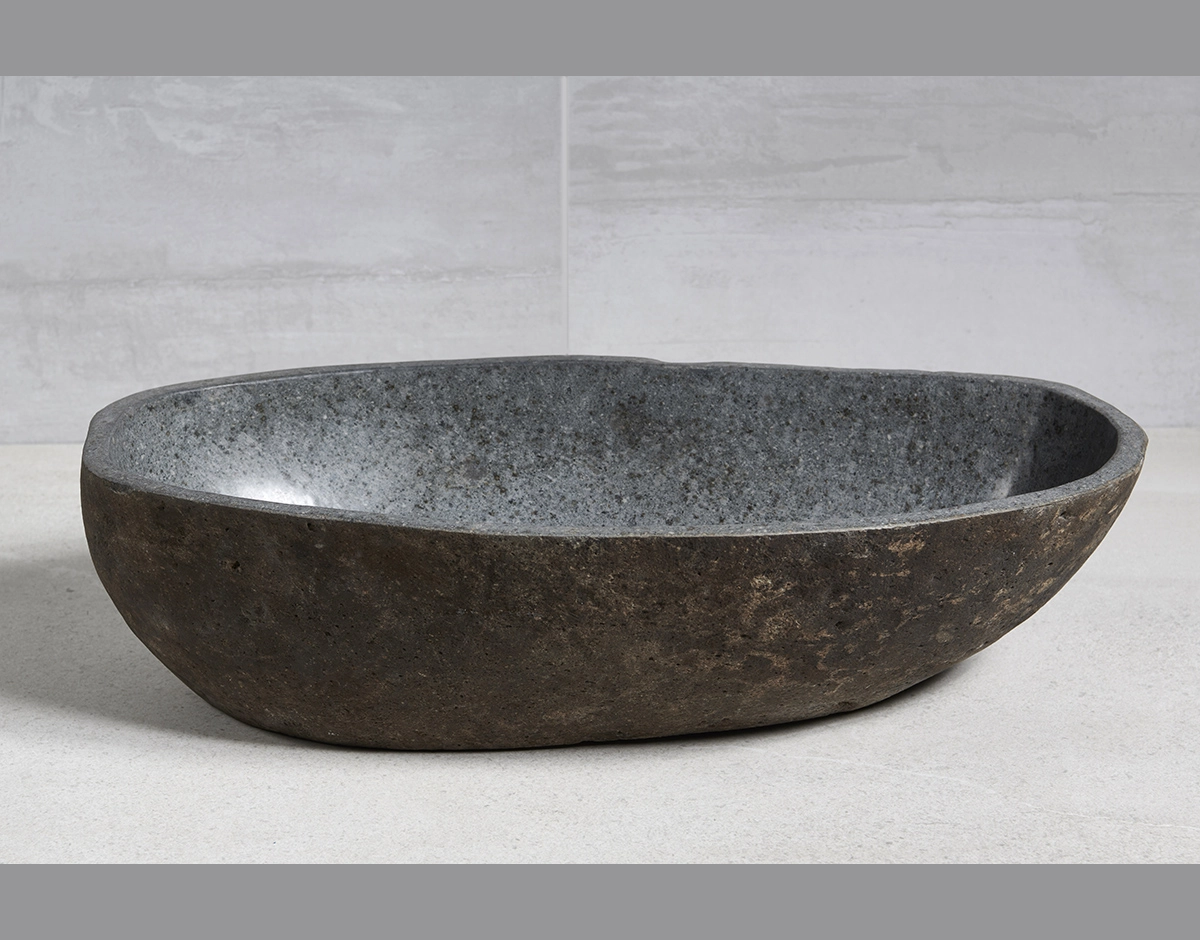 раковина из речного камня 60x30x15