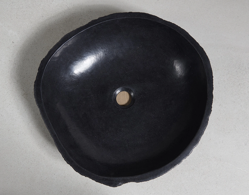 раковина из речного камня 45х45х10