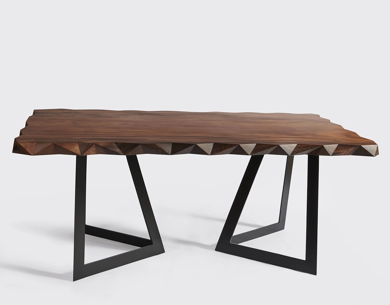 Обеденный стол из массива дерева DIAMANTE DINING TABLE 100х82х200