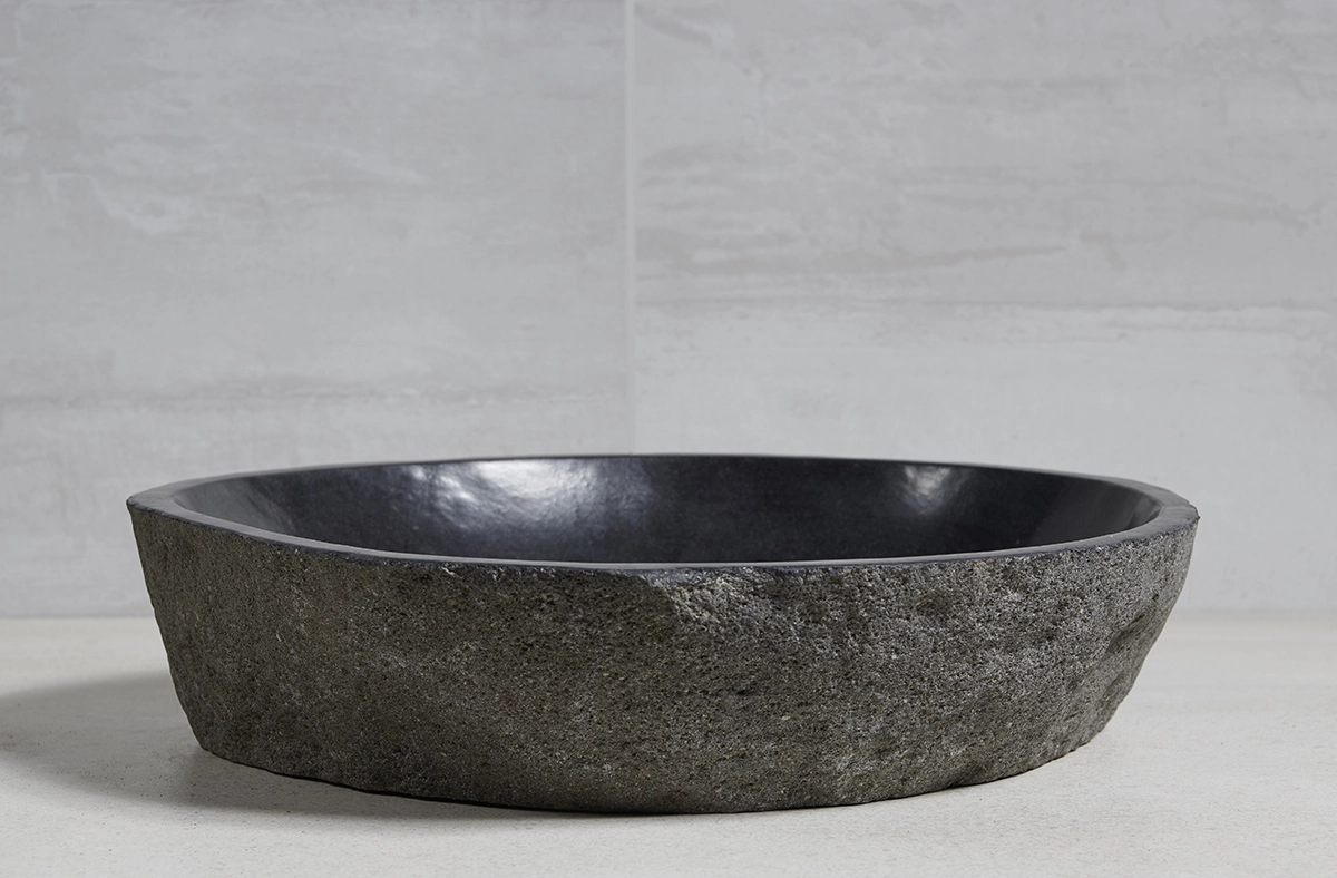 раковина из речного камня 45х45х10