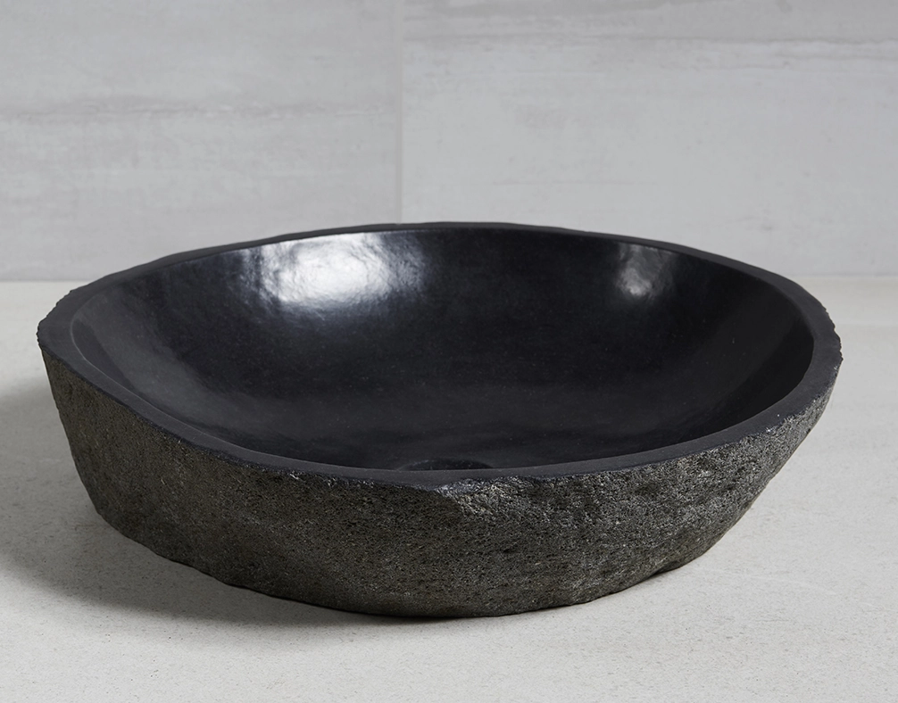 раковина из речного камня 45х45х10