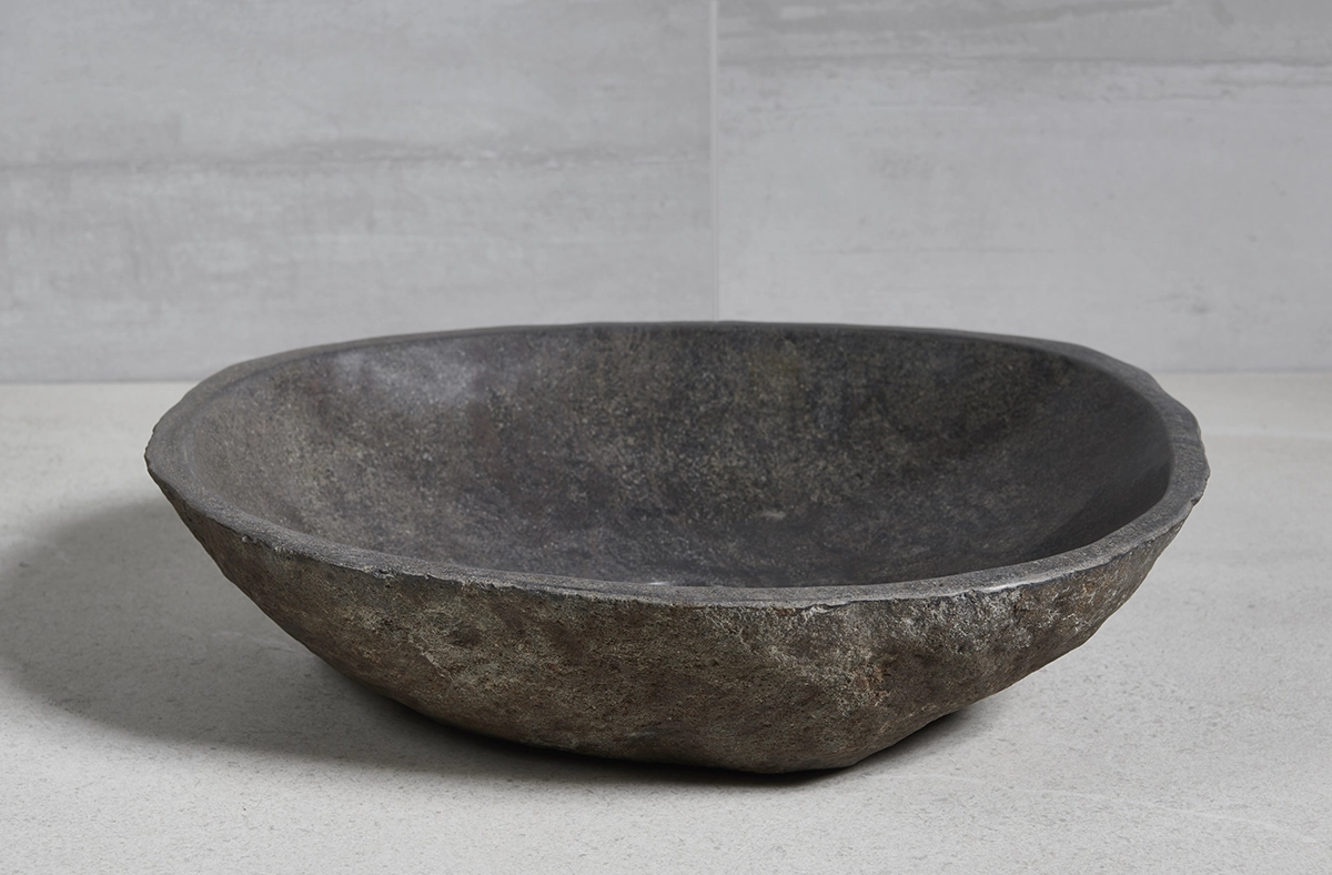 раковина из речного камня 44x36x10