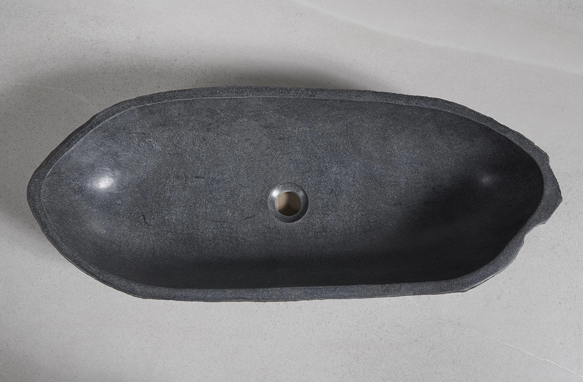 раковина из речного камня 78x31x16