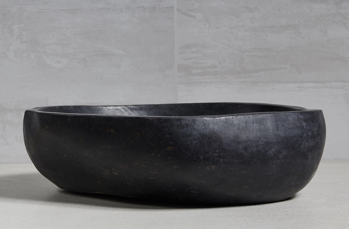 раковина из речного камня 51x41x15