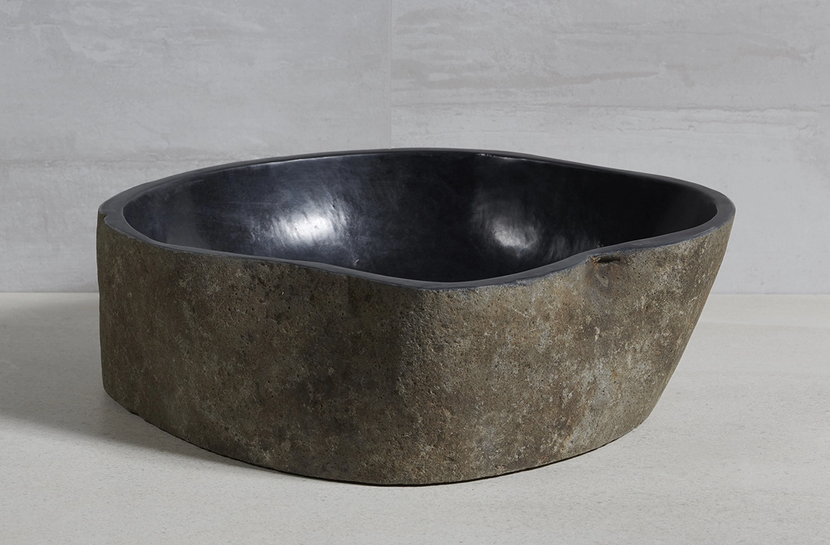 раковина из речного камня 51x50x15