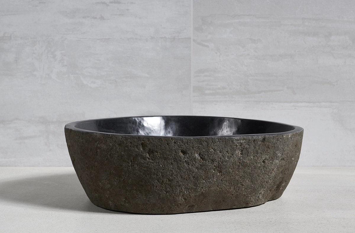 раковина из речного камня 49x44x15