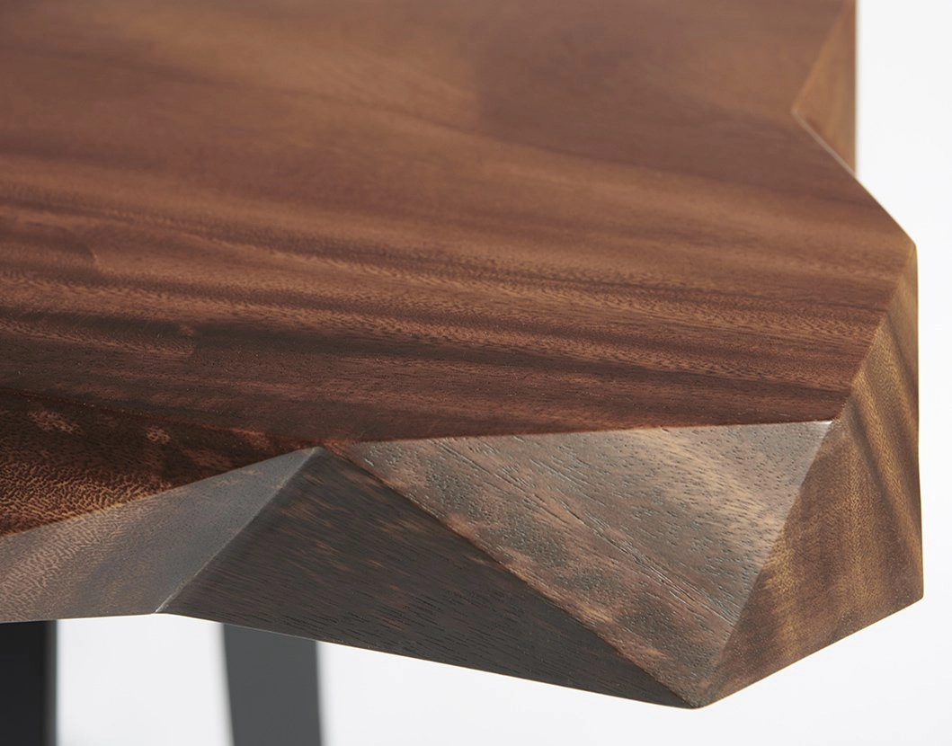 Обеденный стол из массива дерева DIAMANTE DINING TABLE 100х82х200