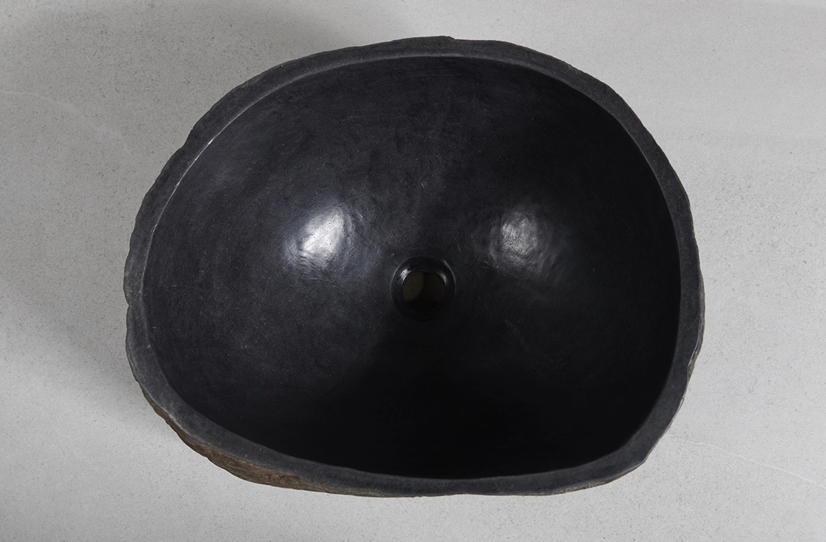 раковина из речного камня 47х48х25