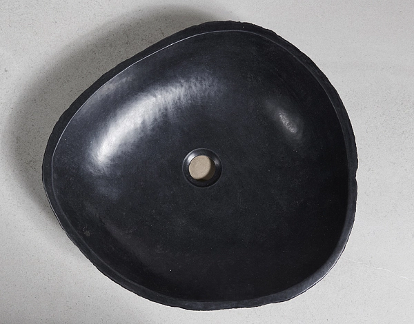 раковина из речного камня 45х43х10