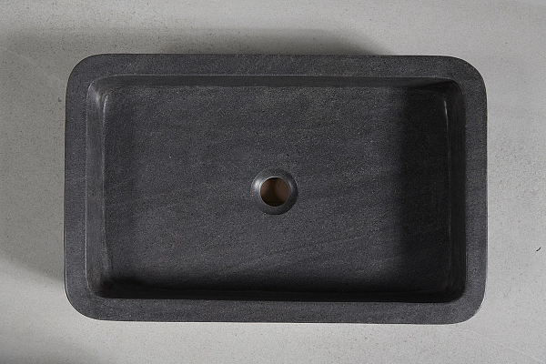 1RS1-01 раковина из речного камня 55х35х10