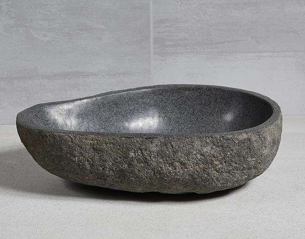 раковина из речного камня 55x35x15